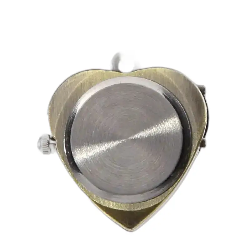 Collana con orologio a cuore per celebrare il tuo amore