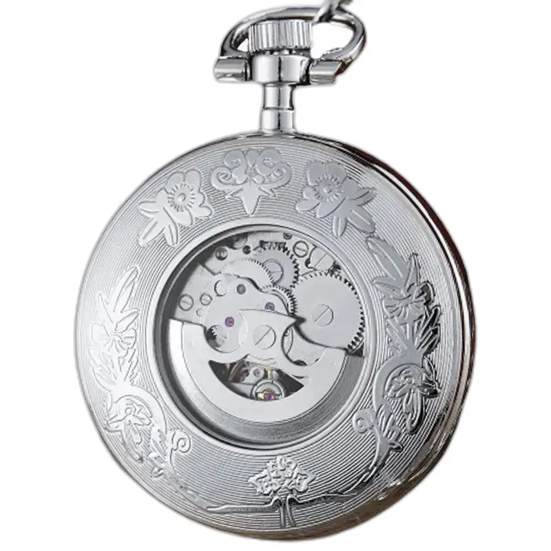 Orologio da tasca moderno e di lusso con quadrante aperto