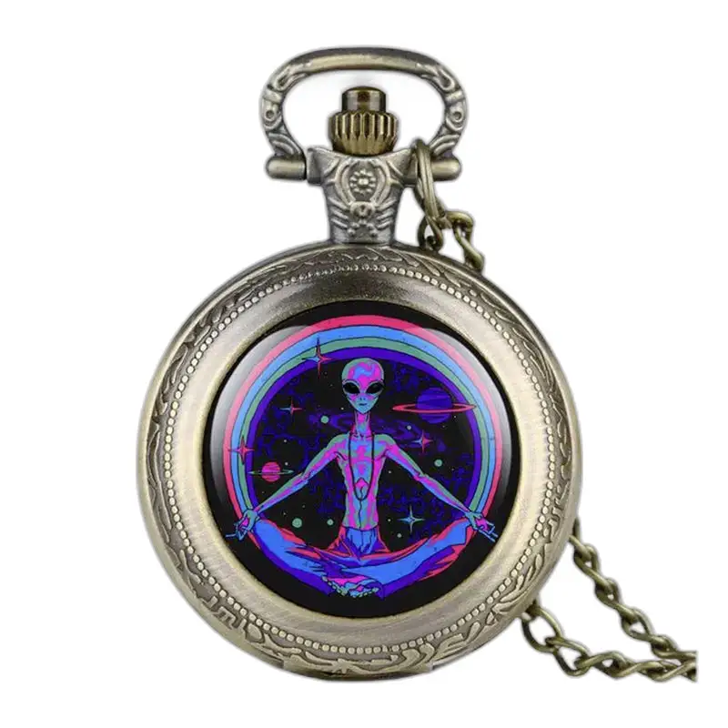 Orologio da tasca con collana aliena psichedelica