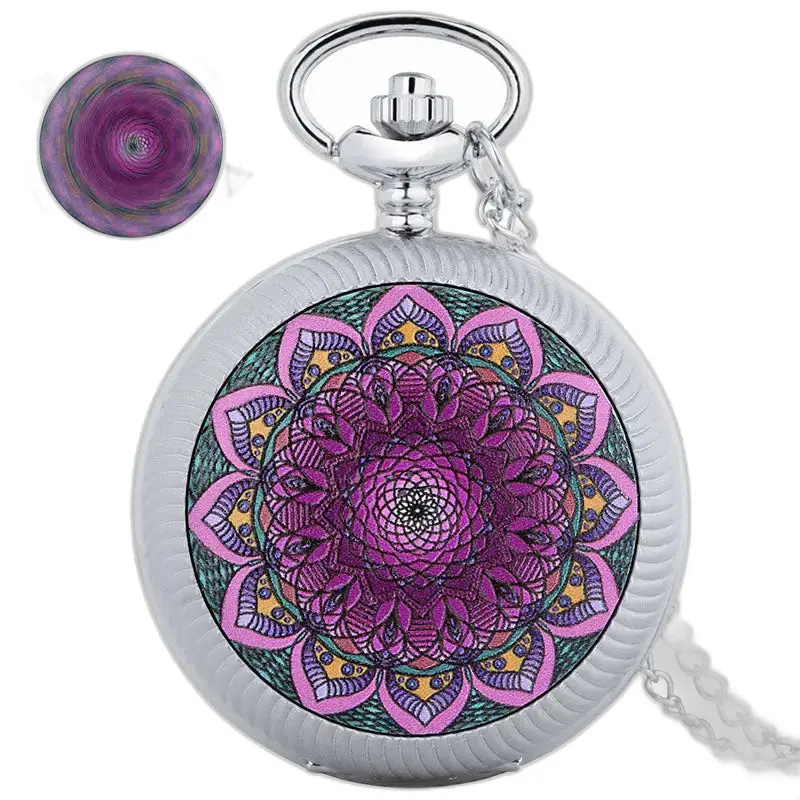 Orologio da tasca di lusso con design mandala su collana rotante di smeraldi