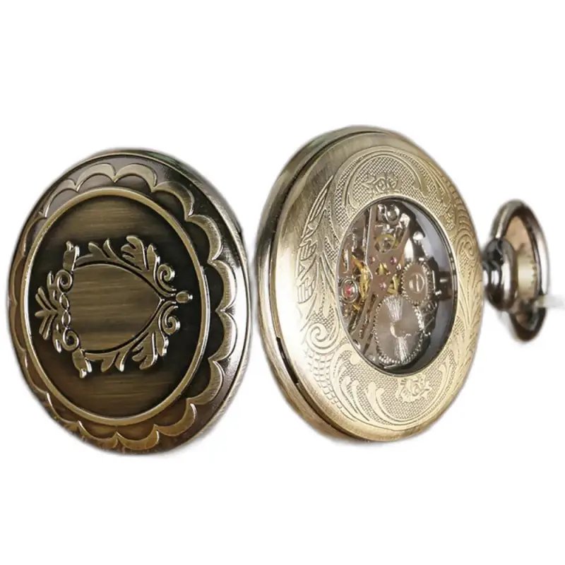 Orologio da tasca meccanico vintage in bronzo Heritage con un design in bronzo ornato