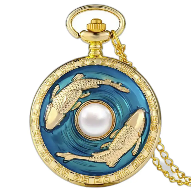 Orologio da tasca Poisson Bleu con perla bianca e disegno di pesci in rilievo