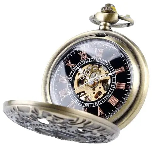 Orologio da tasca in bronzo stile vintage con un elegante design di vecchio orologio