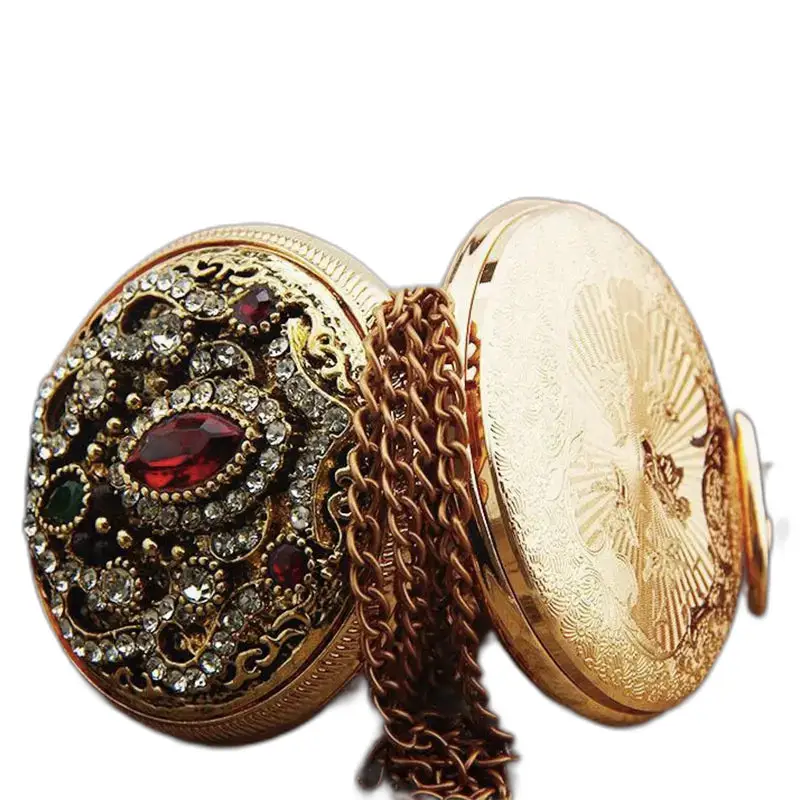 Orologio da collana Royale chic con orologio da collana in oro e decorazioni di gioielli
