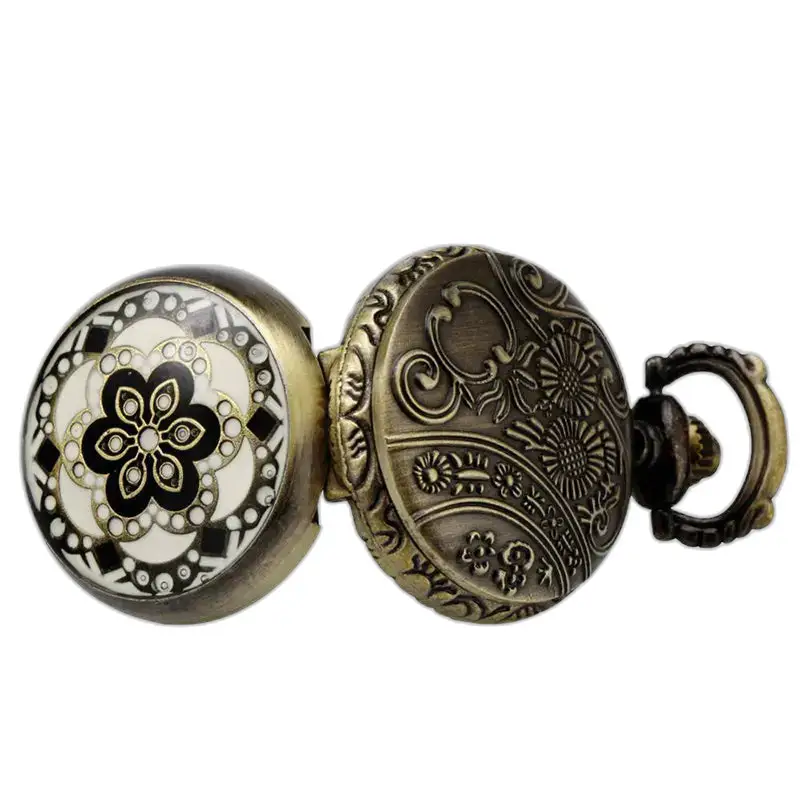 Orologio vintage con collana di fiori in marmo e orologio da tasca in bronzo decorato