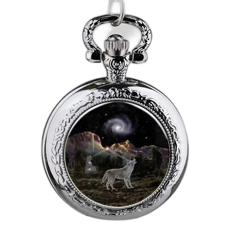 Orologio collana Wolf in acciaio inossidabile argentato con scena di lupo e galassia
