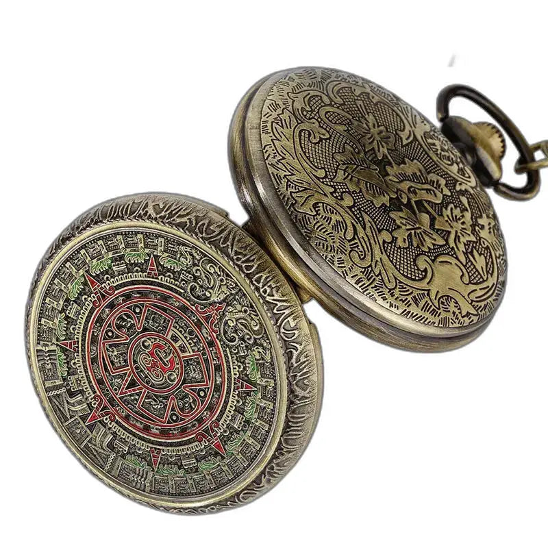 Orologio da tasca vintage con collana mandala in bronzo e orologio da tasca antico decorato