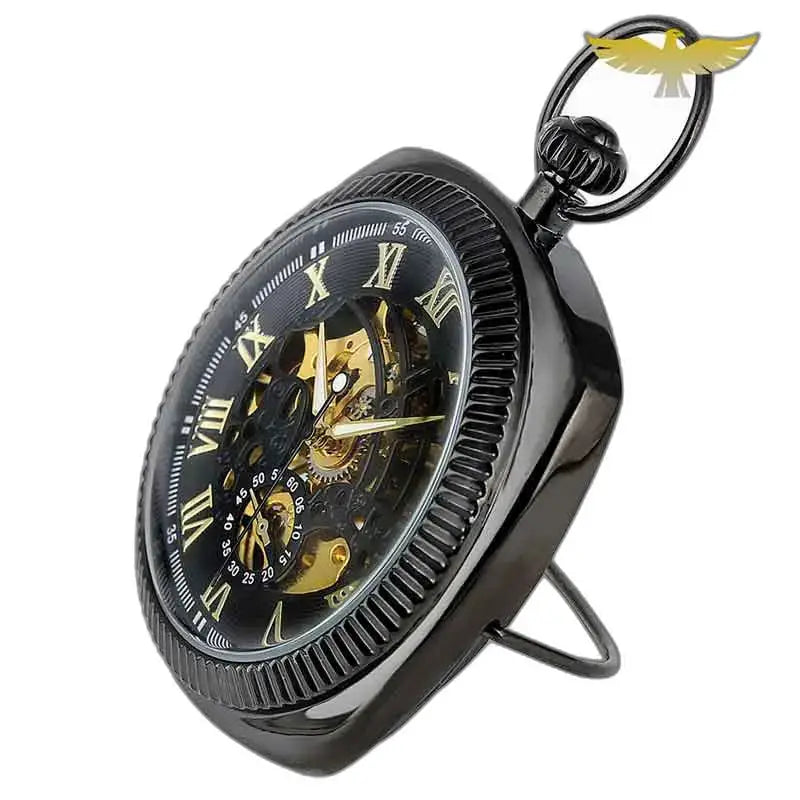 Moderno orologio da tasca da uomo con meccanismo meccanico ed elegante quadrante nero