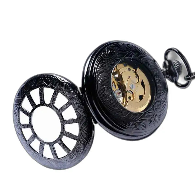 Orologio da tasca vintage futuristico Steampunk con un elegante design nero ornato