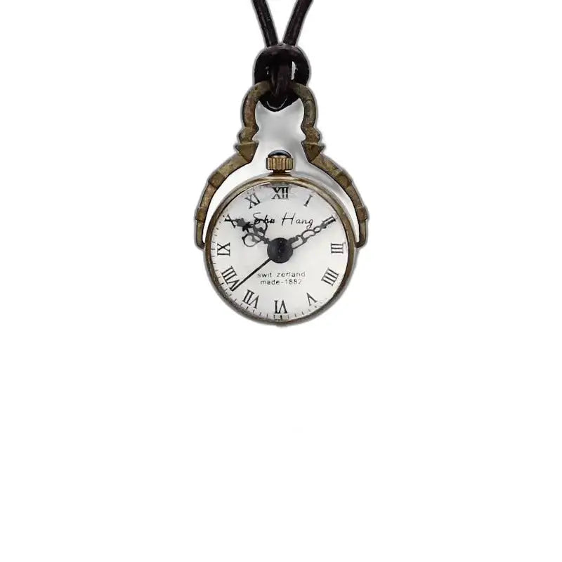 Orologio pendente meccanico vintage in bronzo con eleganti numeri romani